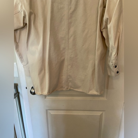 H&M Cream Shacket - Picture 7 of 9